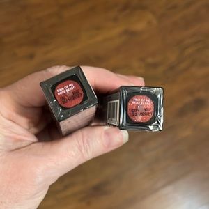 fmg Avon Ink High Gloss Lacquer lip in Pink Of Me